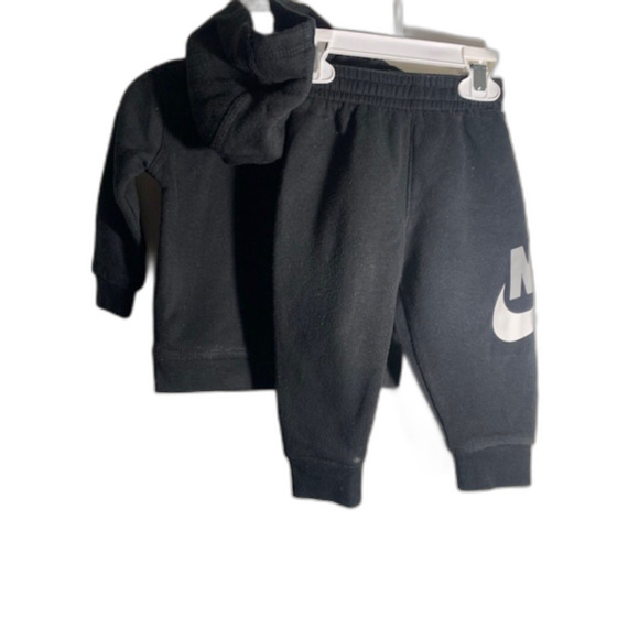 Nike Bundle Sportswear Fleece (2) Sets 12M - Picture 5 of 10